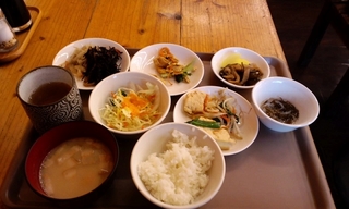 沖縄食堂 島菜のランチバイキング